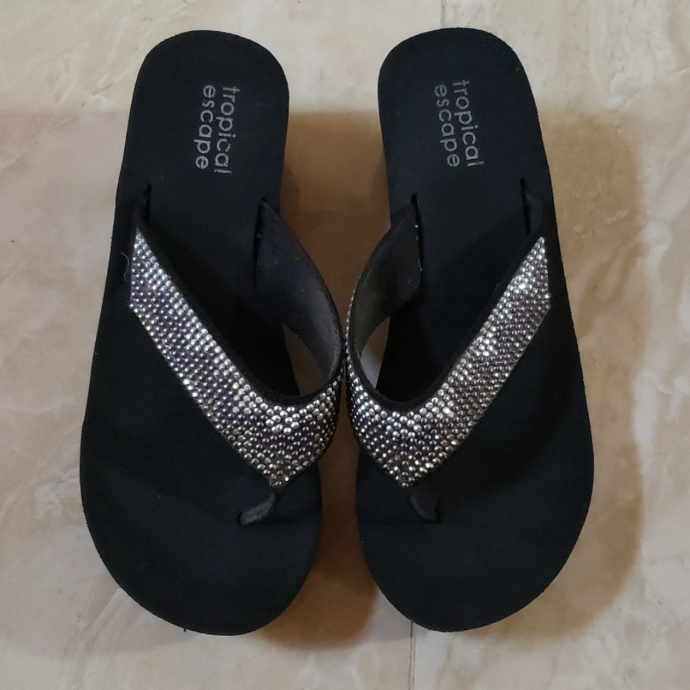 Tropical Escape Slippers